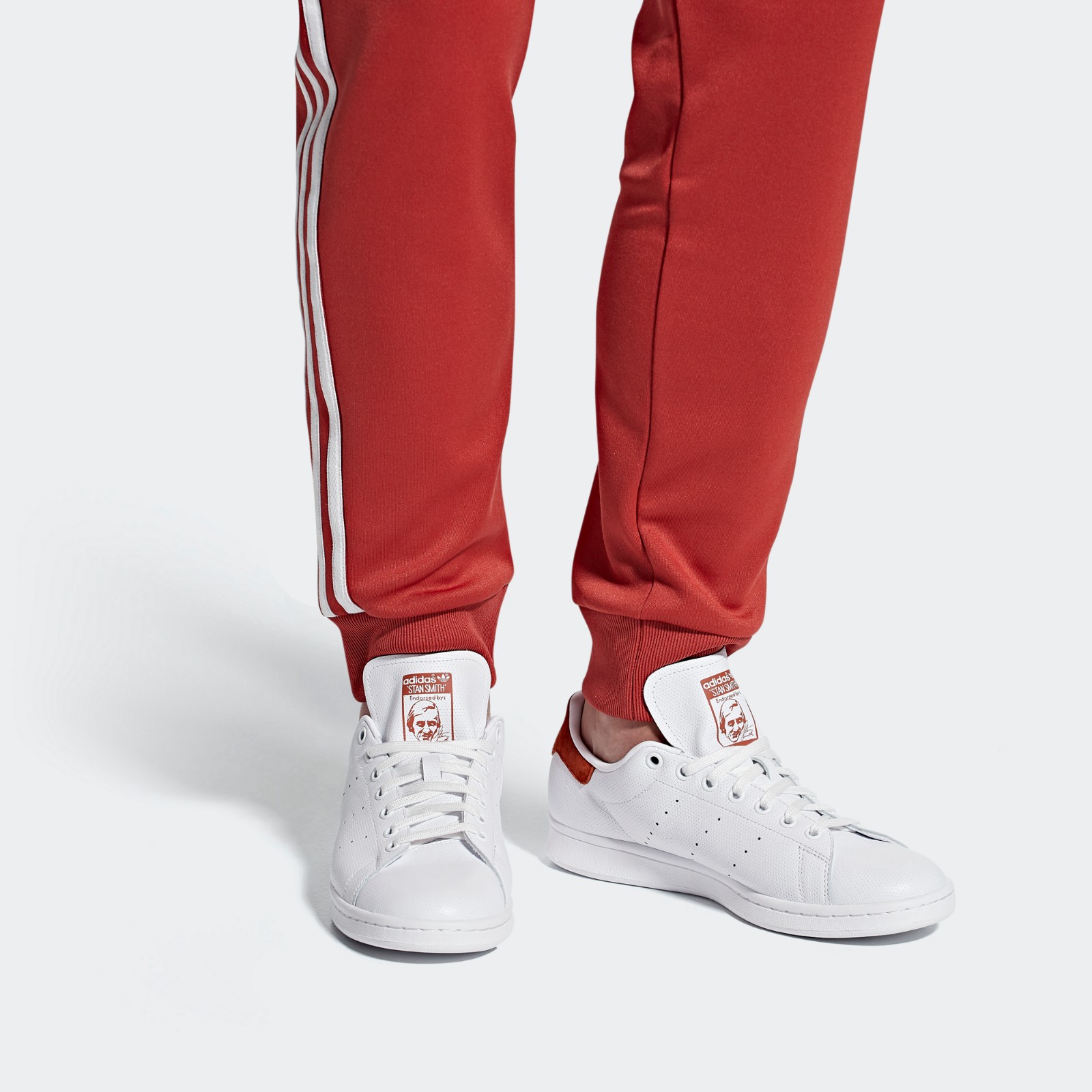 Sizing adidas Stan Smith 'Merah Fox' B38040