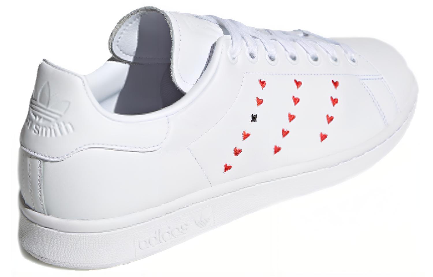 Shop adidas Stan Smith 'Hati Hari Valentine' EG5811