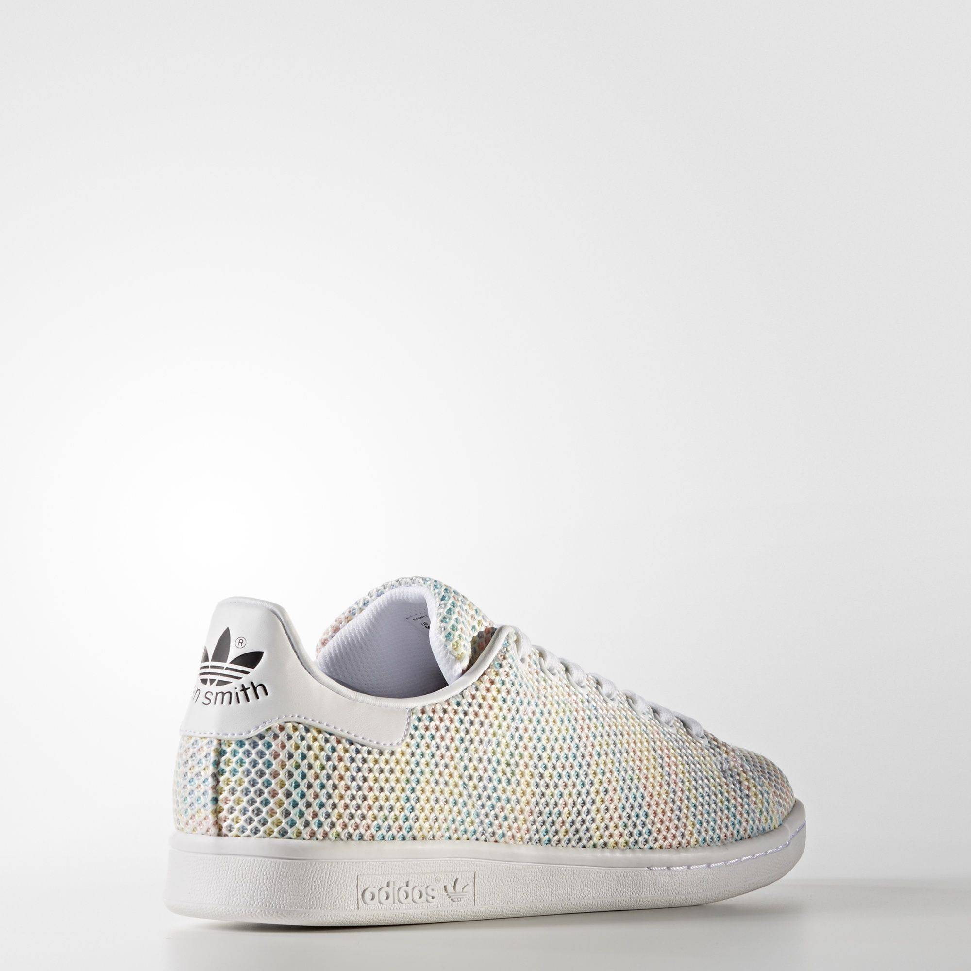 Lookbook 愛迪達 史密斯 S82250 '網布'