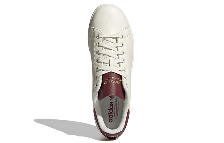 Lookbook スタンスミス オフホワイト バーガンディ GX4420