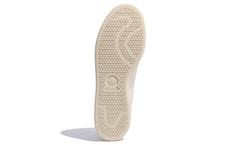 Details for adidas 史密斯經典鞋「奶油白簡約黃」GW1391