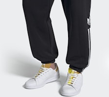 adidas Stan Smith 'Serpiente - Oro Amarillo Legacy' FU9618 Sizing adidas Stan Smith 'Serpiente - Oro Amarillo Legacy' FU9618