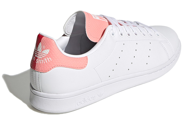 Shop スタンスミス "スネークスキン ピンクスカーレット" FU9617