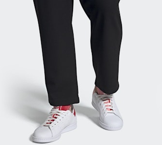 スタンスミス "スネークスキン ピンクスカーレット" FU9617 Sizing スタンスミス "スネークスキン ピンクスカーレット" FU9617