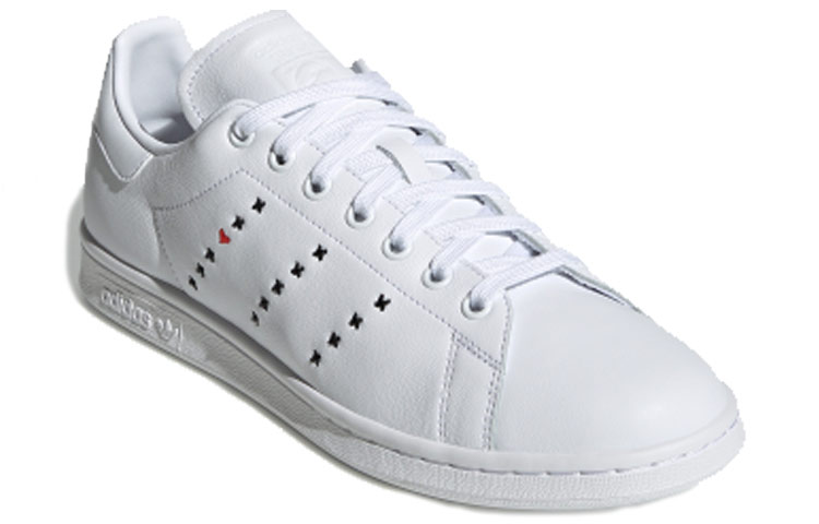 Lookbook adidas Stan Smith 'Hari Kekasih' EG5810