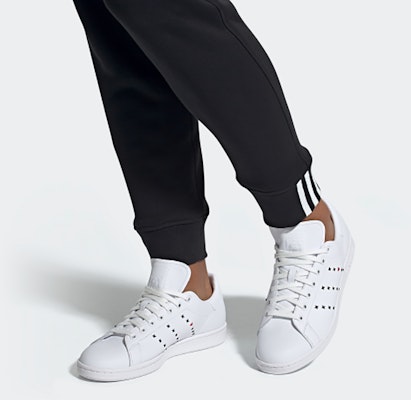 adidas Stan Smith 'Día de San Valentín' EG5810 Details for adidas Stan Smith 'Día de San Valentín' EG5810