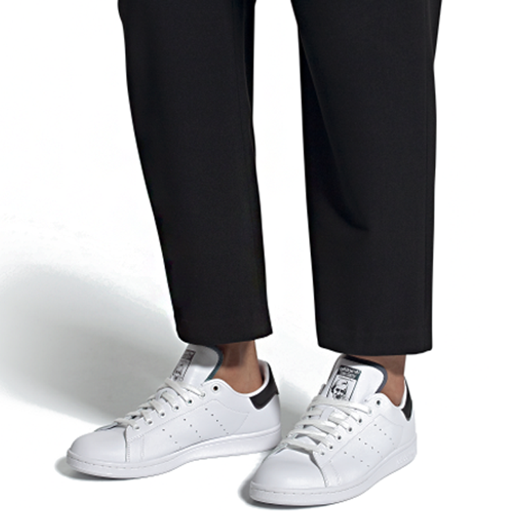 Sizing adidas Stan Smith 'Putih Hitam' FU9613