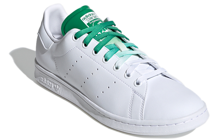 Lookbook スタンスミス 白/緑 (2020) FZ1952