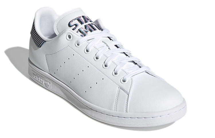 Lookbook adidas Stan Smith 'Putih Biru Muda' H04333