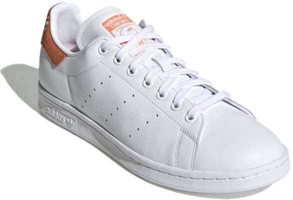 スタンスミス 白/セミコーラル EE5793 Lookbook スタンスミス 白/セミコーラル EE5793