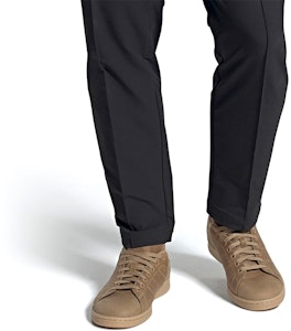 愛迪達史丹史密斯「冬季套裝 - 紙板」FZ3551 Sizing 愛迪達史丹史密斯「冬季套裝 - 紙板」FZ3551