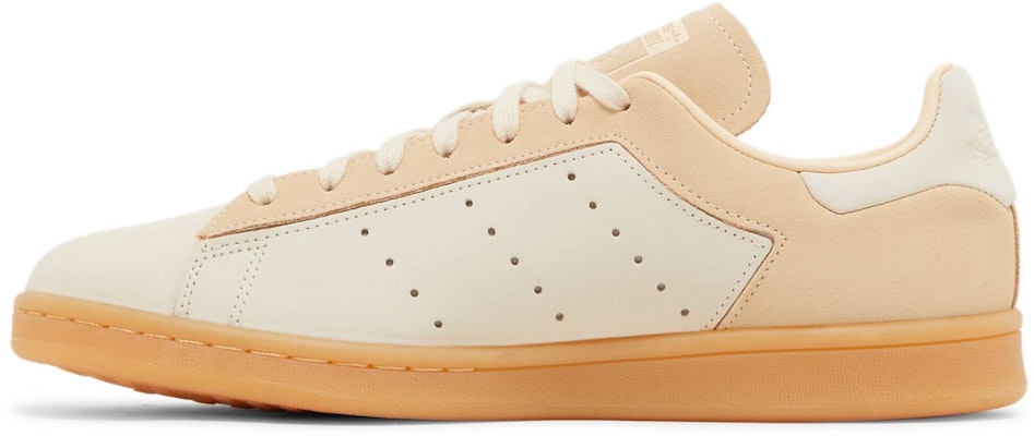 adidas Stan Smith 'Wonder White Gum' Putih Gusi HQ6831 Lookbook adidas Stan Smith 'Wonder White Gum' Putih Gusi HQ6831