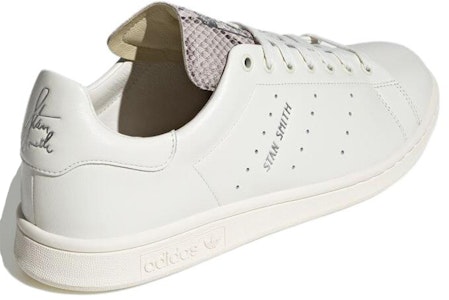 아디다스 스탠스미스 럭스 '화이트 스네이크' (58 characters) ID0986 Shop 아디다스 스탠스미스 럭스 '화이트 스네이크' (58 characters) ID0986