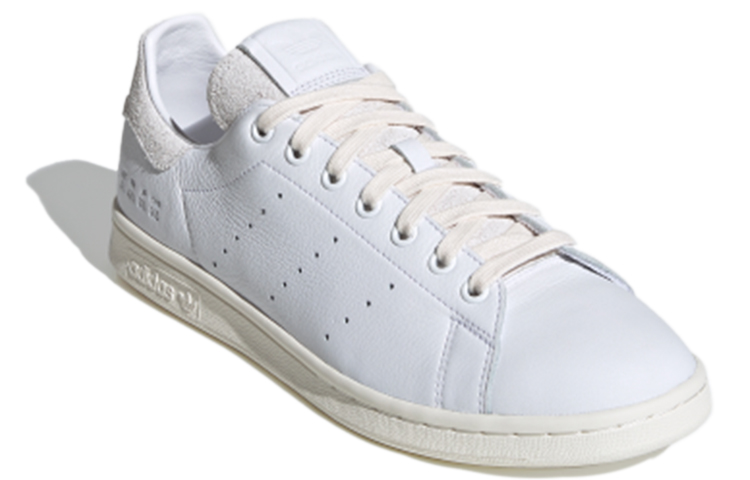Lookbook adidas Stan Smith Premium Basics Blanco Nube FY0040