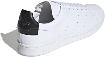 adidas Stan Smith Recon 'Putih Hitam' EE5785 Lookbook adidas Stan Smith Recon 'Putih Hitam' EE5785