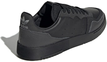 adidas originals Super Court 輕便 低筒 滑板鞋 男女款 黑色 Lookbook adidas originals Super Court 輕便 低筒 滑板鞋 男女款 黑色