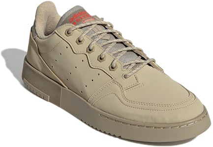 阿迪达斯 Supercourt 'Savannah' 运动鞋 FV4656 Lookbook 阿迪达斯 Supercourt 'Savannah' 运动鞋 FV4656