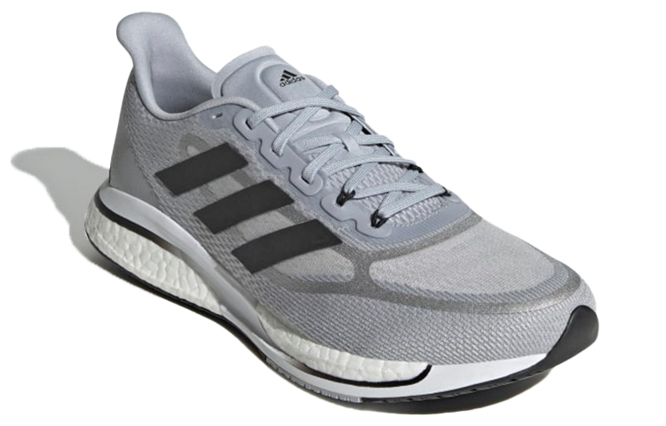 Lookbook adidas Supernova+ 'Halo Silver' Sepatu Lari S42717