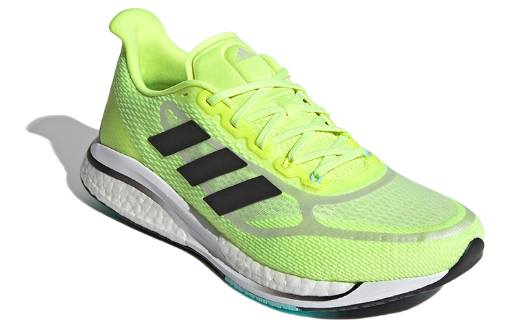 Lookbook アディダス スーパーノヴァ+ 「ソーラーイエロー」 FX6650