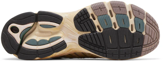 Shop adidas Supernova Cushion 7 ''Cosmic Way Runners - Mars'' Sneakers HP2980