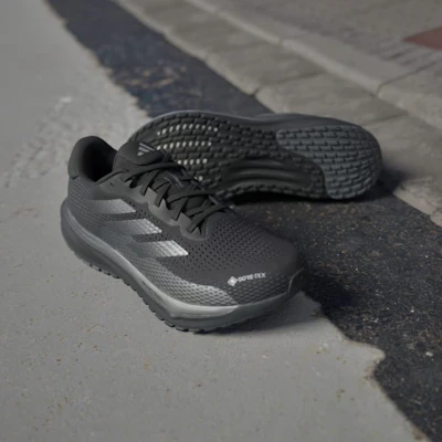 adidas Supernova Gore-Tex 'Core Black' Sepatu Olahraga Hitam ID6306 1