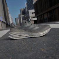 Lookbook adidas Supernova Rise「碳鐵」 ID8781