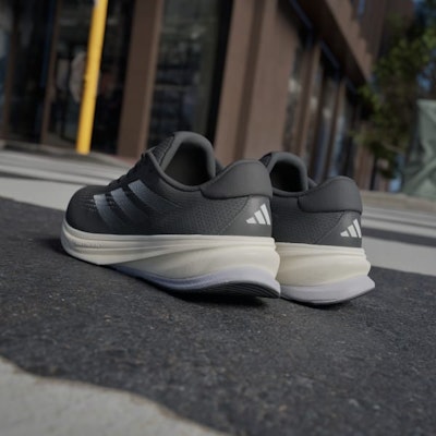 아디다스 슈퍼노바 라이즈 와이드 러닝화 코어 블랙/코어 화이트/카본 IG8245 Details for 아디다스 슈퍼노바 라이즈 와이드 러닝화 코어 블랙/코어 화이트/카본 IG8245