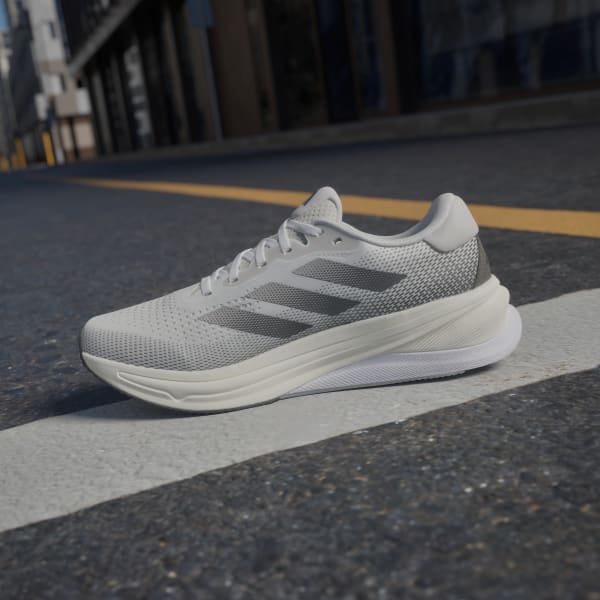 Sizing adidas Supernova Solution 'Abu Tua' ID3601