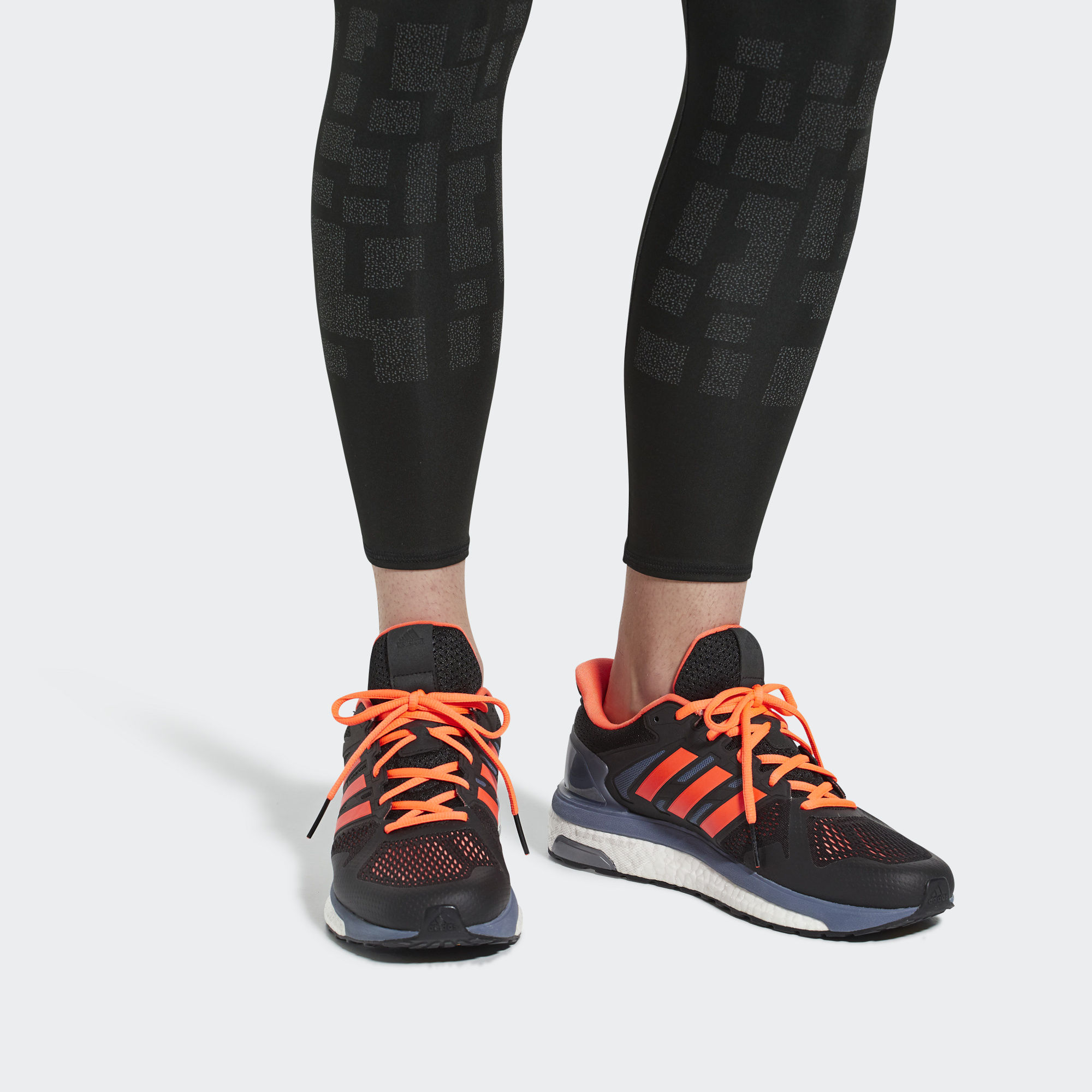 Sizing adidas Supernova ST 'Hitam Oranye' CG4030