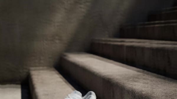 Order Adidas Supernova Stride 2 跑鞋 雲白/霧銀/光芒藍 IH8654