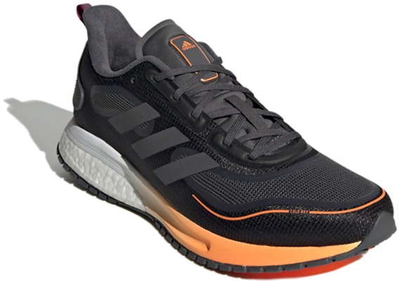 アディダス スーパーノヴァ ウィンター.RDY ナイトメタリックオレンジ FV4761 Lookbook アディダス スーパーノヴァ ウィンター.RDY ナイトメタリックオレンジ FV4761