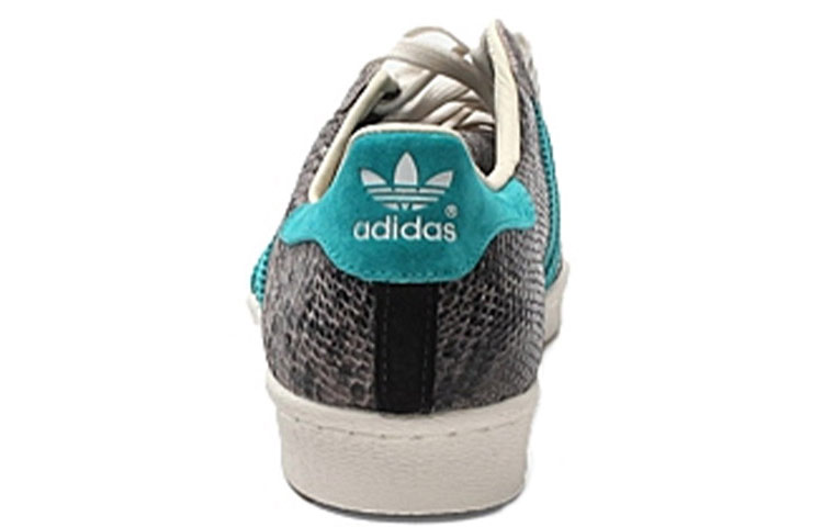 Shop adidas Superstar 80S 'Ungu' D67654