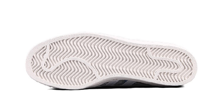 Shop 阿迪达斯Superstar 80s Pioneers 'Nigo' 先锋款 B35768