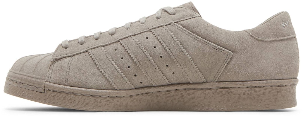 adidas Superstar 80v 'Metropolis' Zapatillas S76645 Lookbook adidas Superstar 80v 'Metropolis' Zapatillas S76645