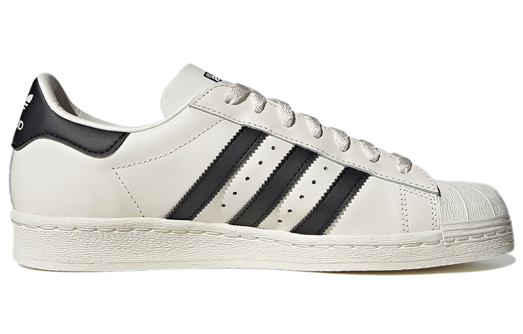 Lookbook adidas Superstar 82 ''Wolkenweiß/Kernschwarz/Cremeweiß'' GY7037