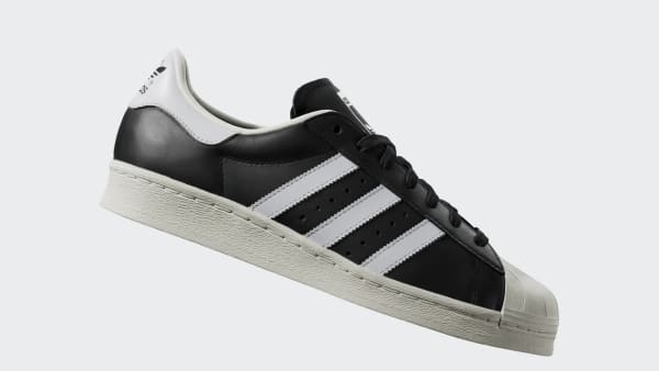 Lookbook 阿迪达斯 Superstar 82 '核心黑' ID5960