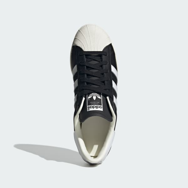 Shop 阿迪达斯 Superstar 82 '核心黑' ID5960
