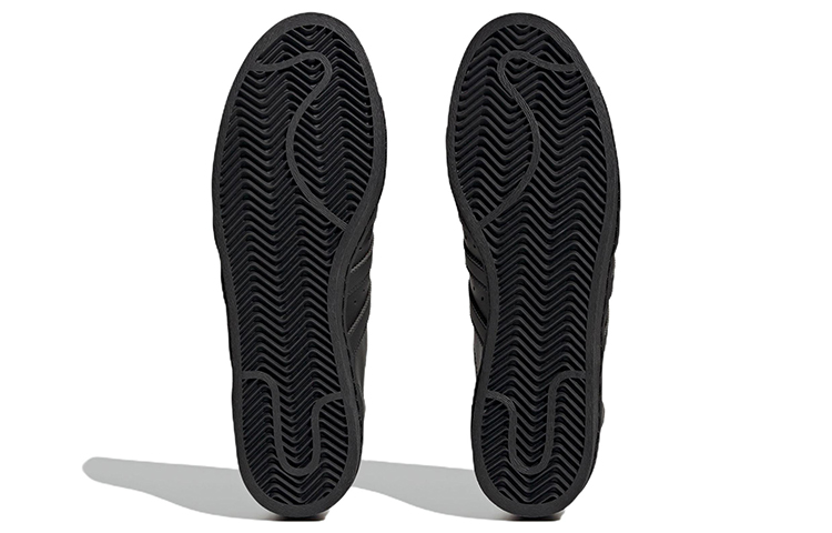 Sizing adidas Superstar 82 'Double Black' IG4691