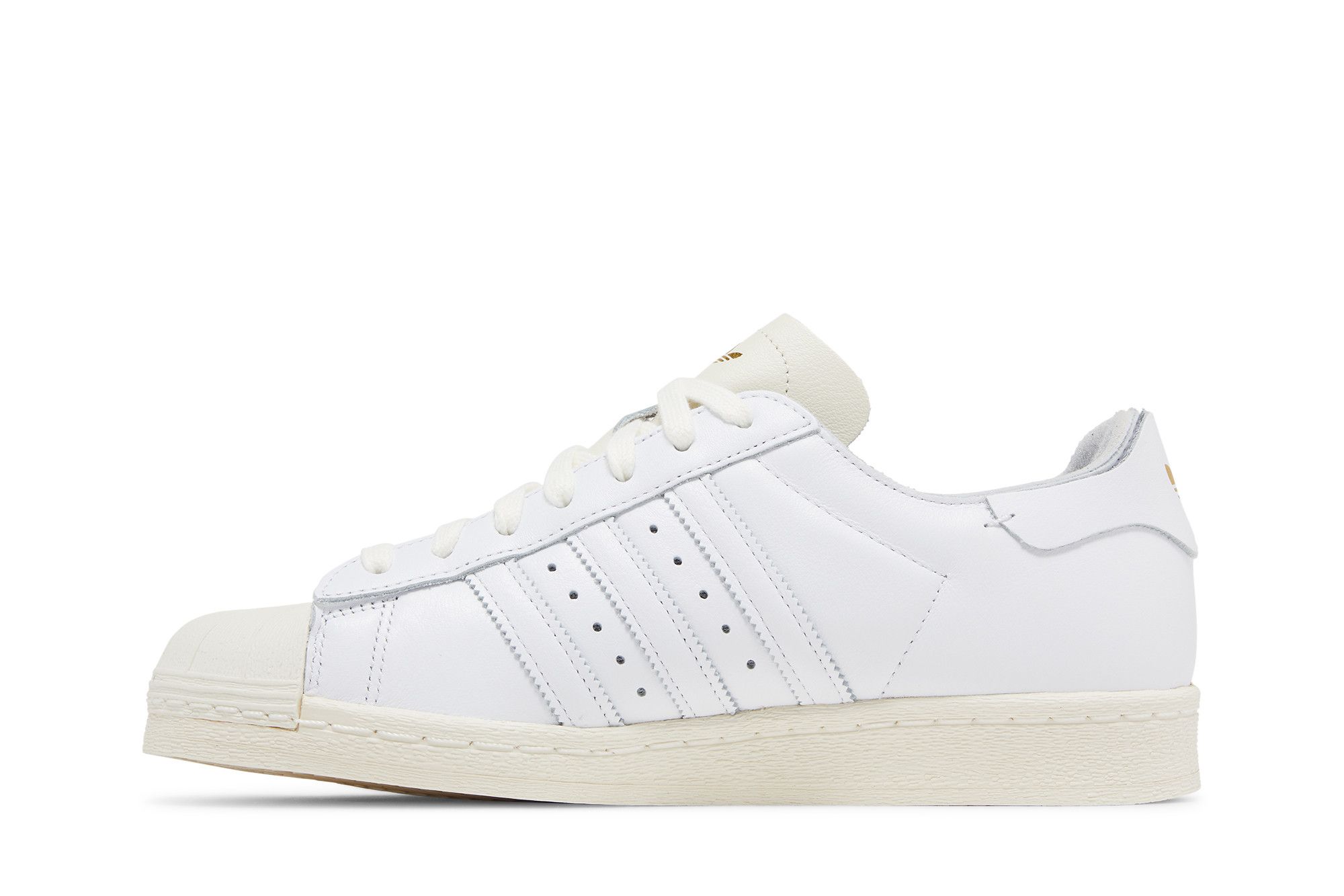 Lookbook adidas Superstar 82 ''Bianco Off White'' GW1798