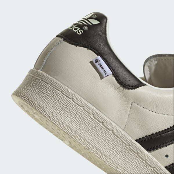 Sizing adidas Superstar 82 GTX Edición Japón Blanco/Negro/Blanco Hueso KI7820