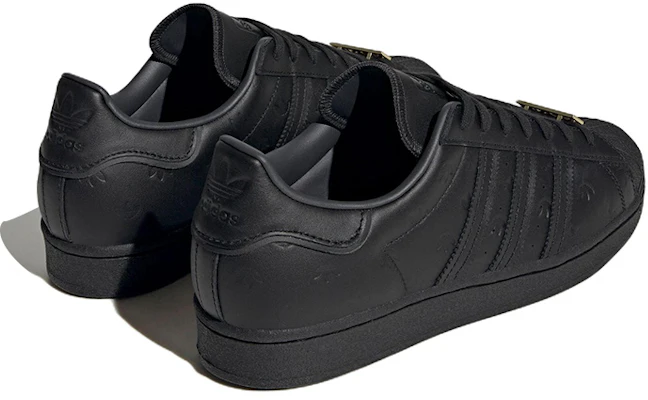 adidas Superstar 'Corak Trefoil Timbul - Hitam' GY0026 Lookbook adidas Superstar 'Corak Trefoil Timbul - Hitam' GY0026