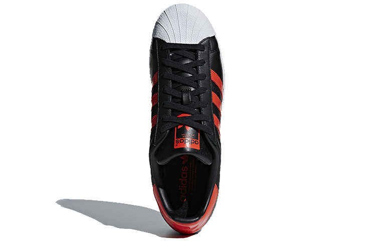 Shop アディダス スーパースター "黒×ビビッドオレンジ" B41994