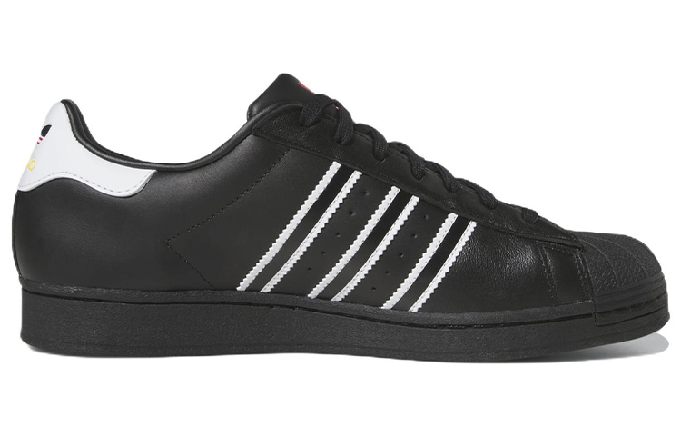 Order 阿迪达斯超级星"黑白" GX9877