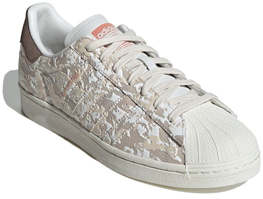adidas Superstar 'Camo - Blanco Cristal' IG3082 Lookbook adidas Superstar 'Camo - Blanco Cristal' IG3082