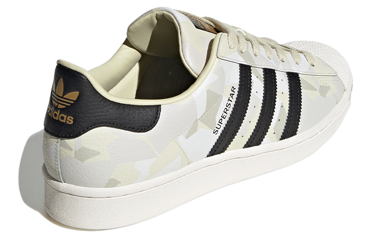 Shop 아디다스 슈퍼스타 '카모 샌드' (Adidas Superstar 'Camo Sand') FW4392