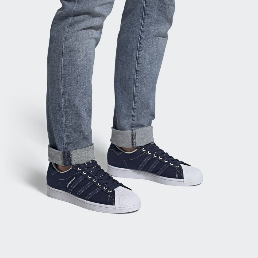 Sizing 愛迪達 超級巨星 '帆布' FW2652