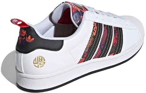 阿迪达斯Superstar“春节牛年白色” Q47184 Shop 阿迪达斯Superstar“春节牛年白色” Q47184