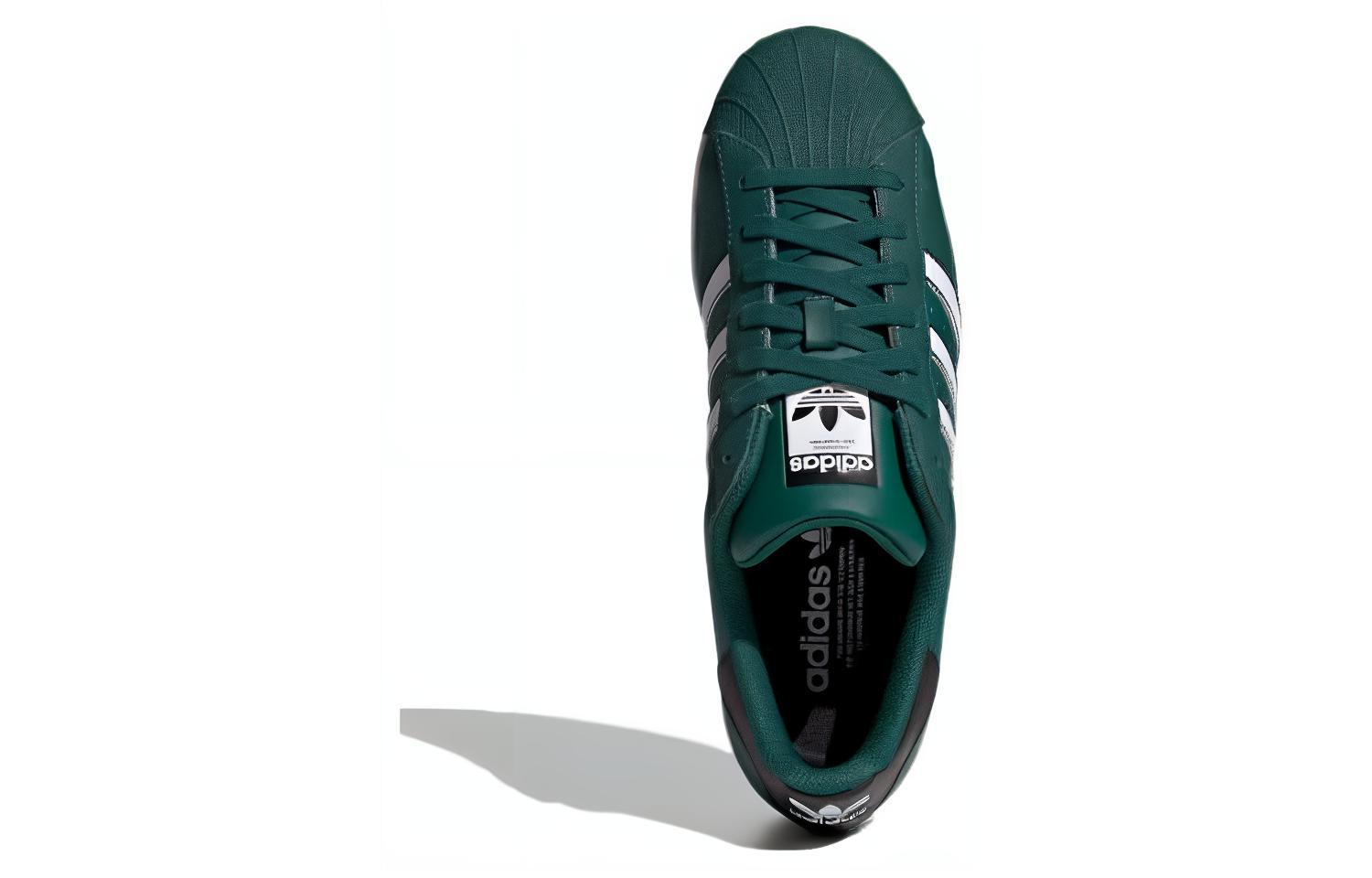 Shop 阿迪达斯 Superstar '大学绿白' IF3633