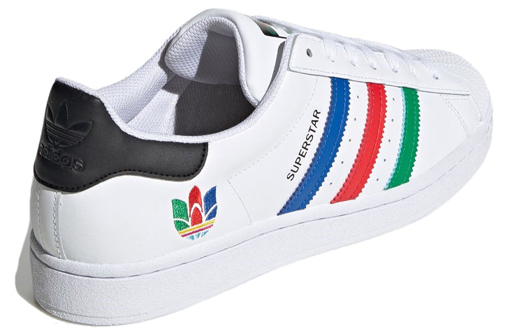 Shop adidas Superstar 'Trefoil Warna-Warni - Putih Awan' FU9521