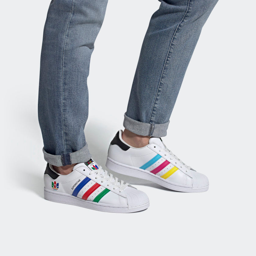 Sizing adidas Superstar 'Trefoil Warna-Warni - Putih Awan' FU9521